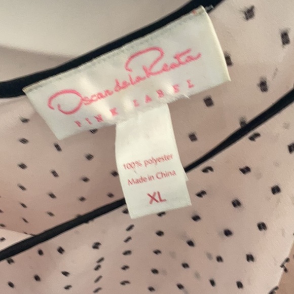 Sexy sheer like new Oscardela Renta short nightgown - Picture 2 of 4